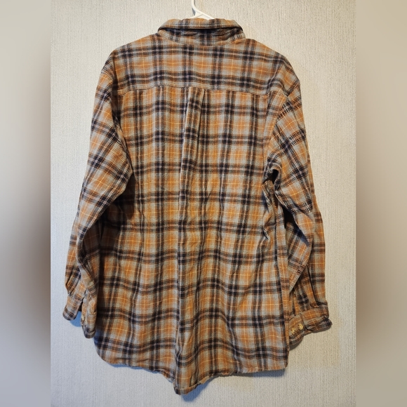 Carhartt plaid flannel button up shirt Size Medium - Picture 5 of 5